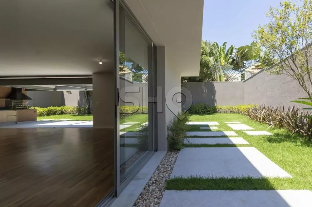 Sobrado, 4 quartos, 581 m² - Foto 2