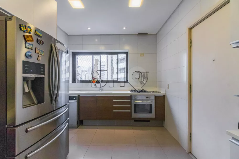 Apartamento, 3 quartos, 200 m² - Foto 2