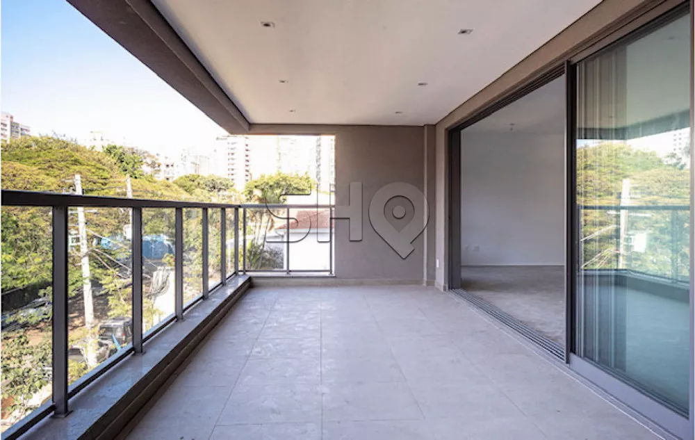 Apartamento à venda com 3 quartos, 186m² - Foto 1