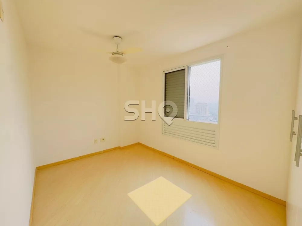 Apartamento para alugar com 3 quartos, 80m² - Foto 4