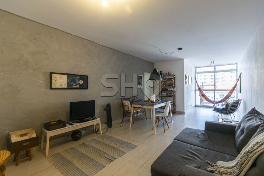 Apartamento à venda com 3 quartos, 127m² - Foto 1