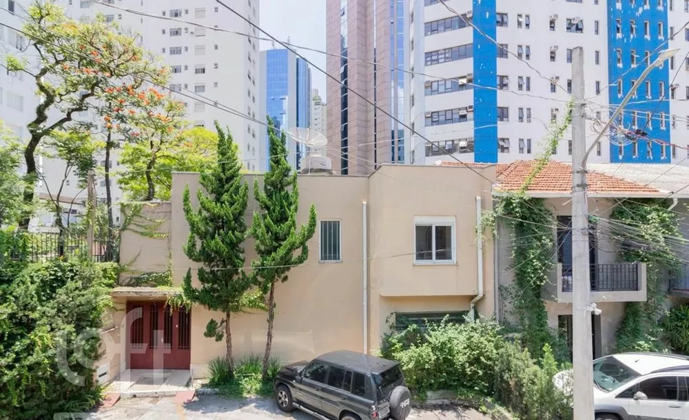 Casa à venda com 2 quartos, 90m² - Foto 4