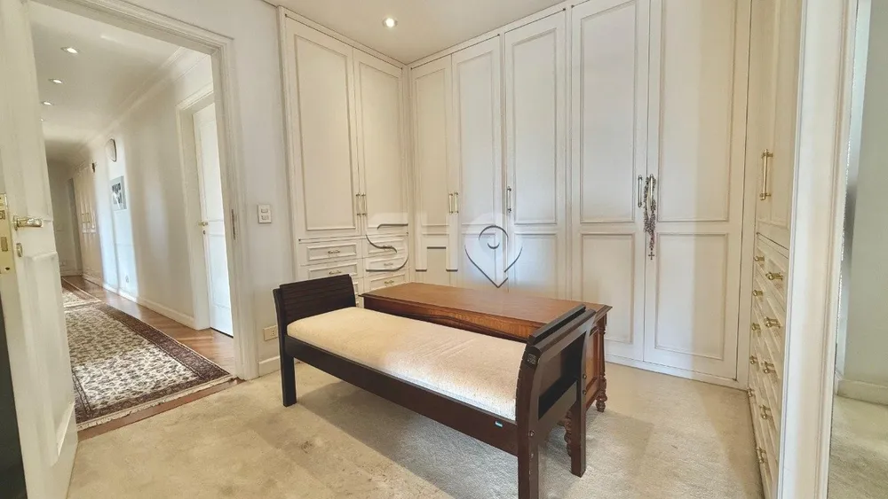 Apartamento, 3 quartos, 330 m² - Foto 12