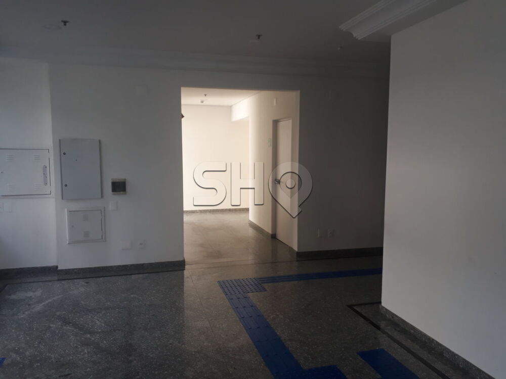 Imóvel Comercial Padrão para alugar, 2360m² - Foto 12