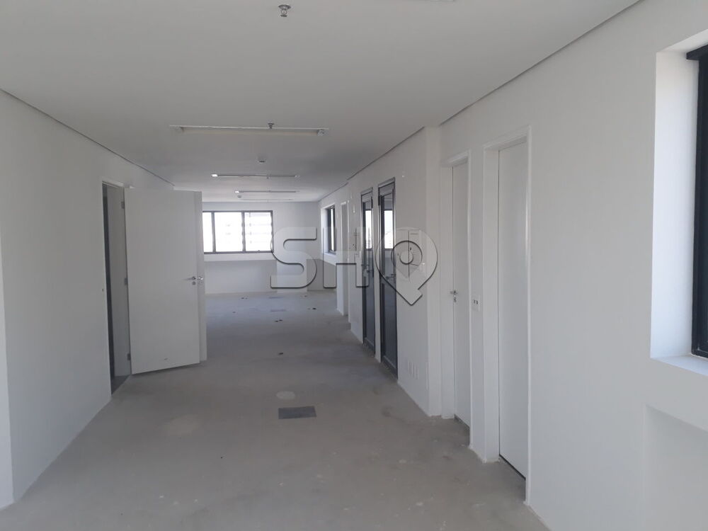 Imóvel Comercial Padrão para alugar, 2360m² - Foto 9