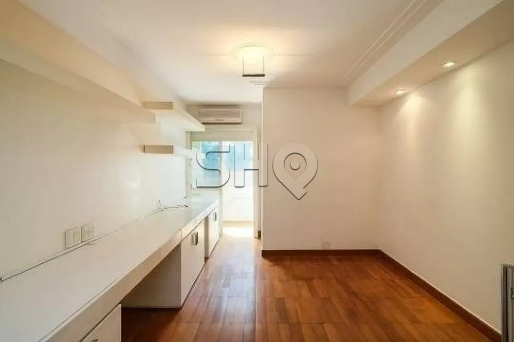 Apartamento à venda com 4 quartos, 251m² - Foto 13