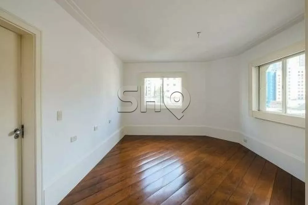 Apartamento à venda com 4 quartos, 251m² - Foto 7