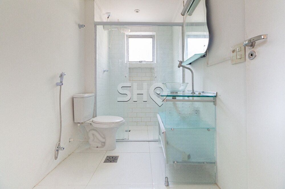 Apartamento para alugar com 3 quartos, 157m² - Foto 11