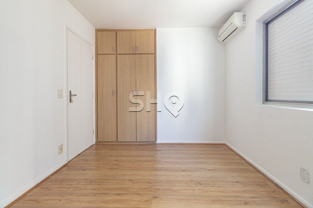 Apartamento para alugar com 3 quartos, 157m² - Foto 5