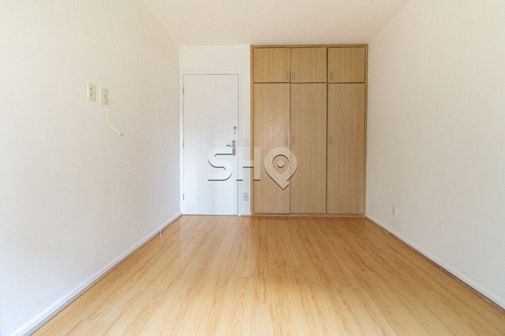 Apartamento para alugar com 3 quartos, 157m² - Foto 9