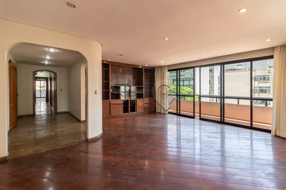 Apartamento, 4 quartos, 246 m² - Foto 1