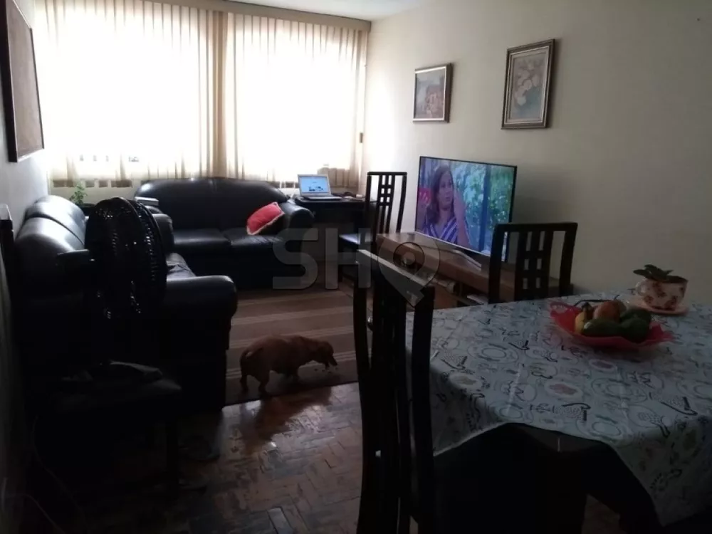 Apartamento à venda com 2 quartos, 69m² - Foto 2