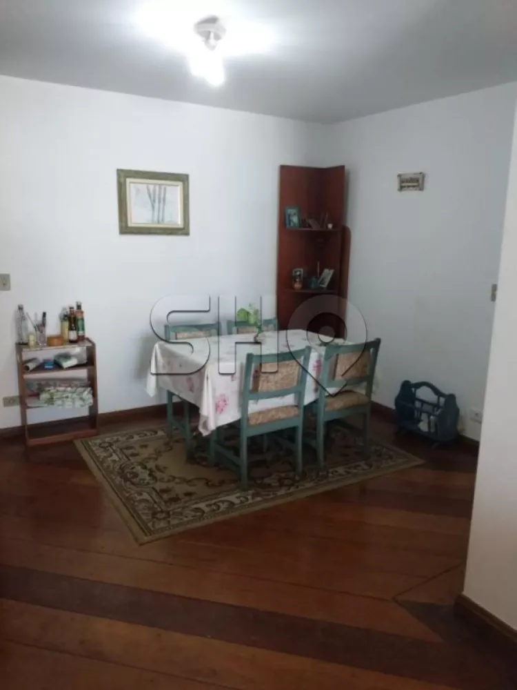 Apartamento à venda com 4 quartos, 270m² - Foto 2