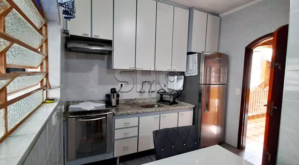 Sobrado à venda com 2 quartos, 328m² - Foto 23