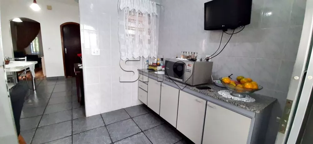 Sobrado à venda com 2 quartos, 328m² - Foto 25