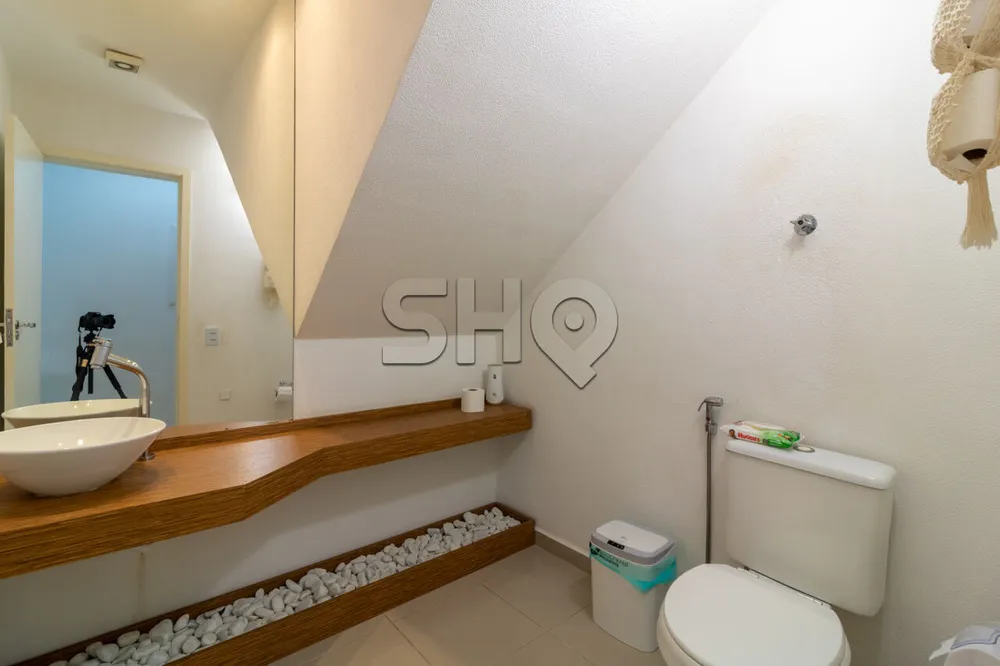 Sobrado, 3 quartos, 230 m² - Foto 1