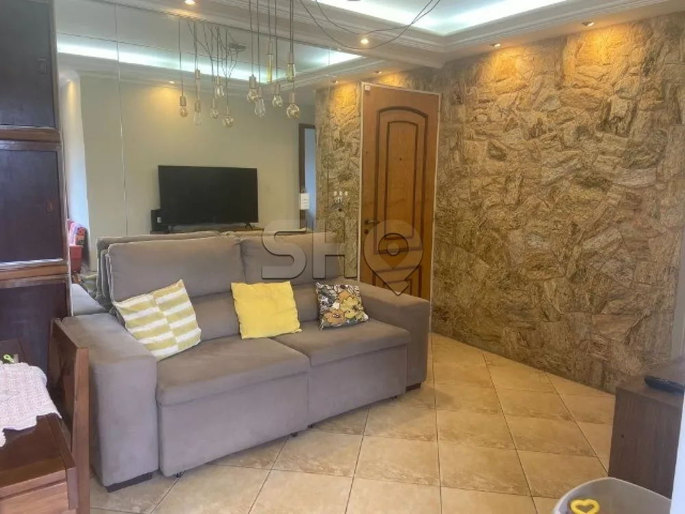 Apartamento à venda com 2 quartos, 70m² - Foto 1