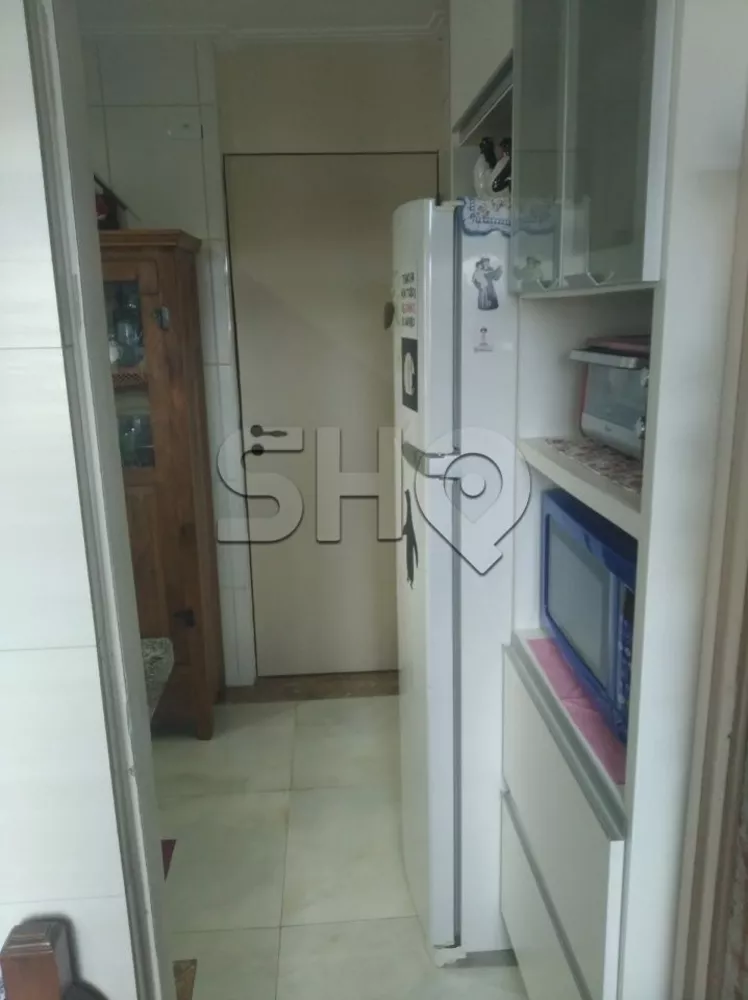 Apartamento à venda com 3 quartos, 85m² - Foto 1