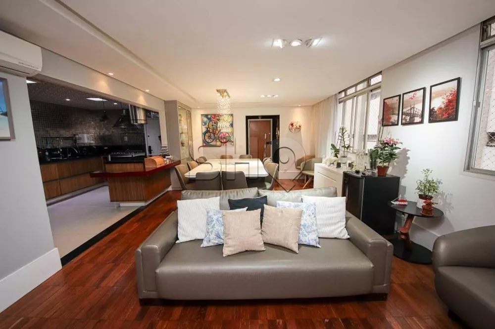 Apartamento à venda com 3 quartos, 135m² - Foto 6