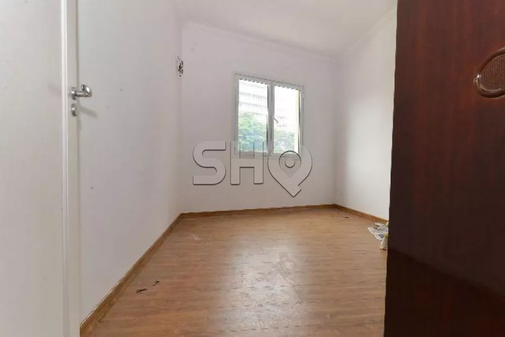 Apartamento à venda com 2 quartos, 80m² - Foto 2