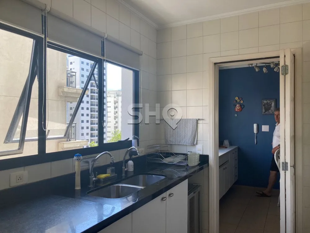 Apartamento, 4 quartos, 200 m² - Foto 1
