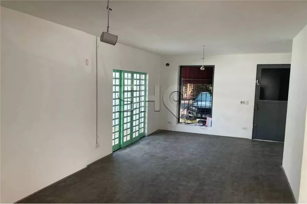 Casa para alugar com 3 quartos, 160m² - Foto 2