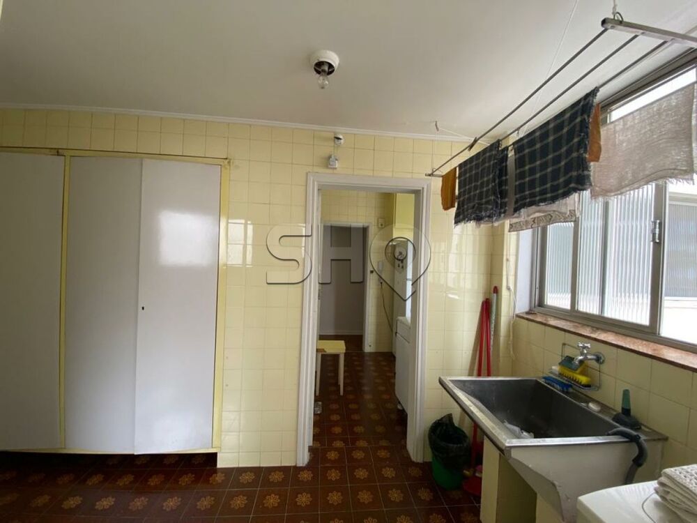Apartamento à venda com 3 quartos, 142m² - Foto 15