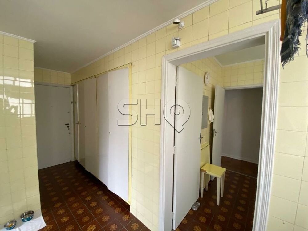Apartamento à venda com 3 quartos, 142m² - Foto 11