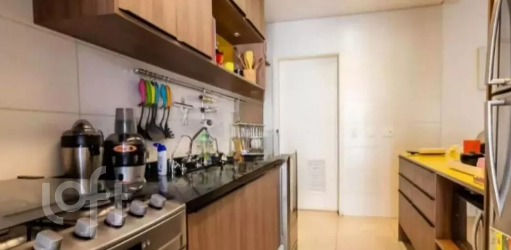 Apartamento à venda com 3 quartos, 158m² - Foto 3