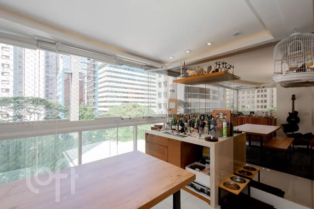 Apartamento à venda com 3 quartos, 92m² - Foto 4