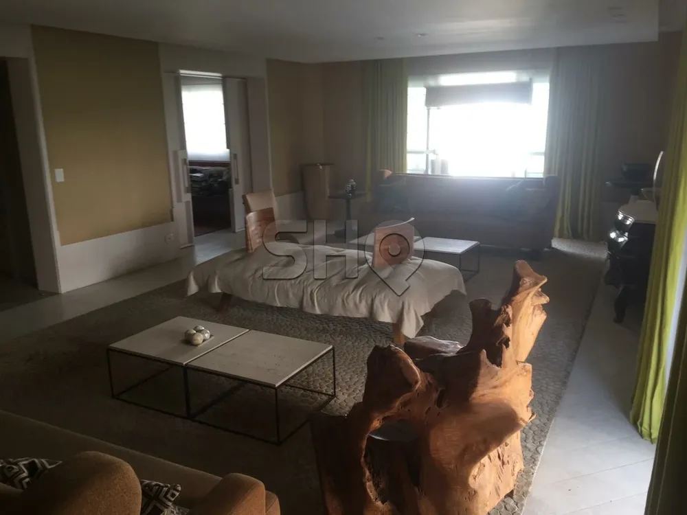 Apartamento, 4 quartos, 320 m² - Foto 1