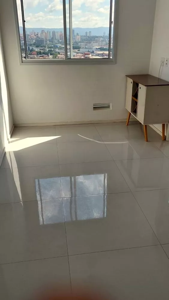 Apartamento à venda com 2 quartos, 36m² - Foto 2