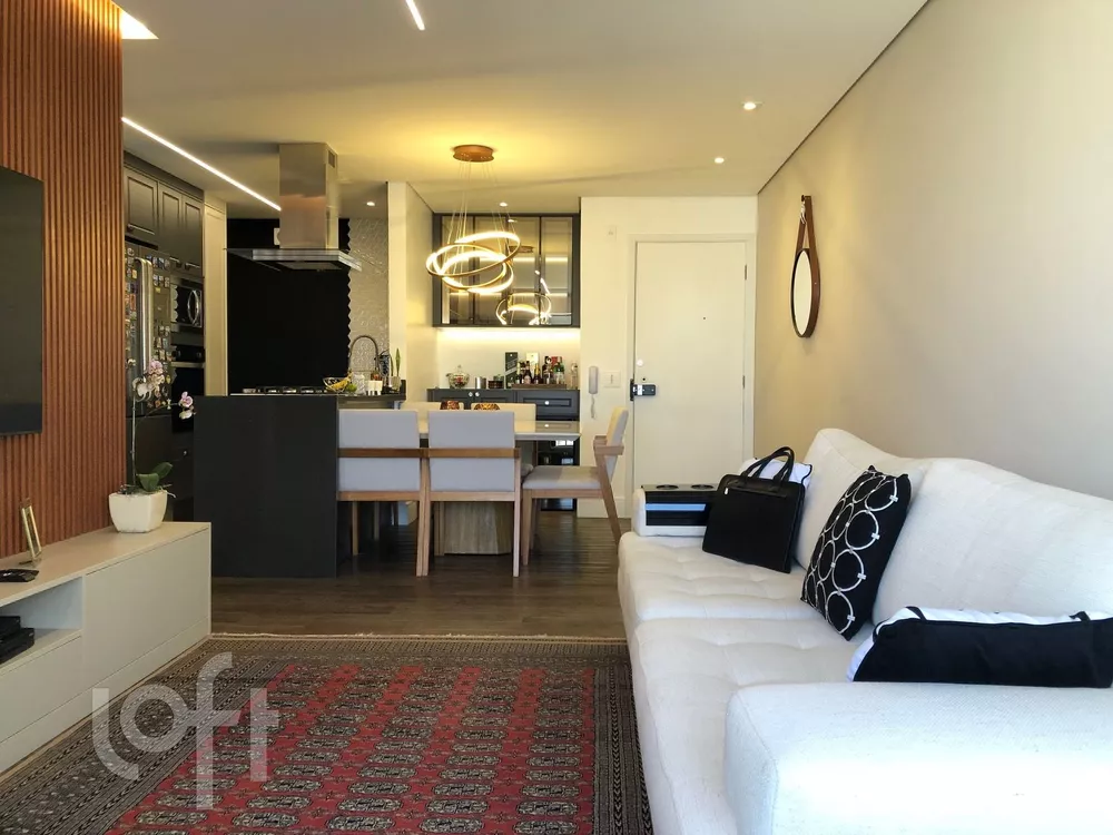 Apartamento à venda com 3 quartos, 93m² - Foto 2