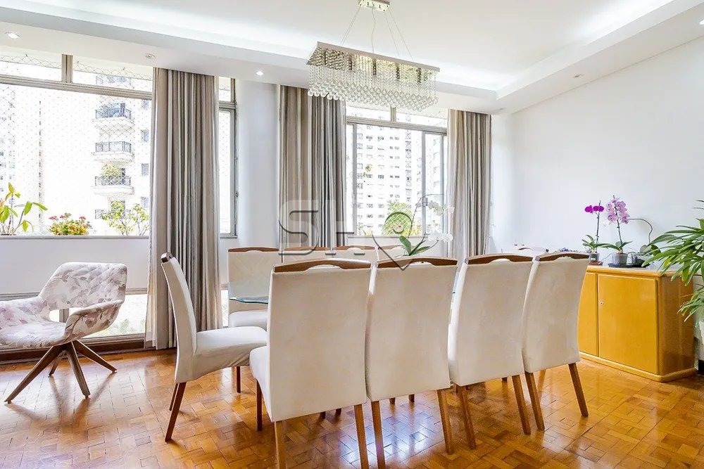 Apartamento, 3 quartos, 188 m² - Foto 1