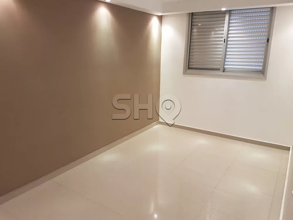 Apartamento à venda com 3 quartos, 70m² - Foto 3