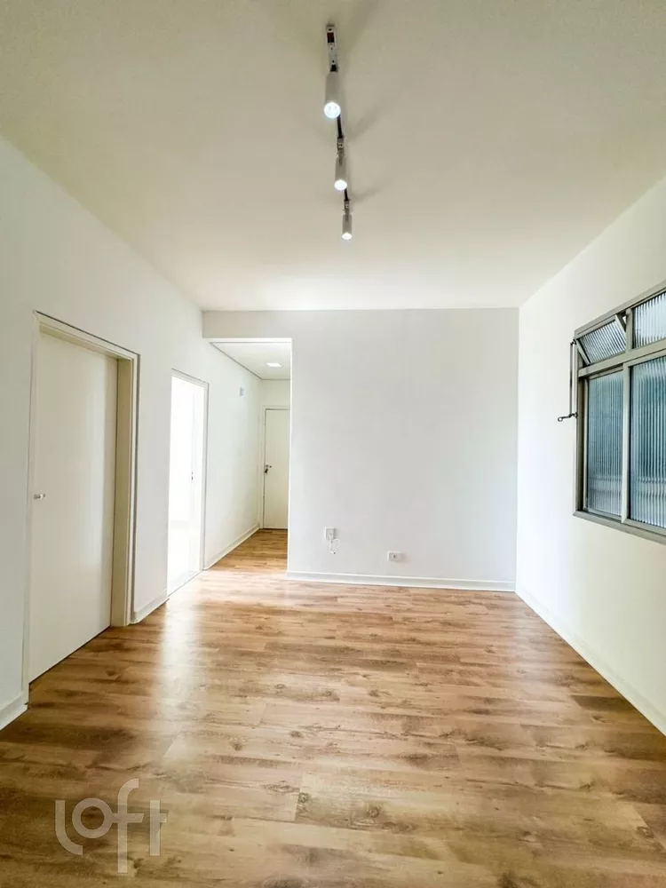 Apartamento à venda com 2 quartos, 75m² - Foto 1