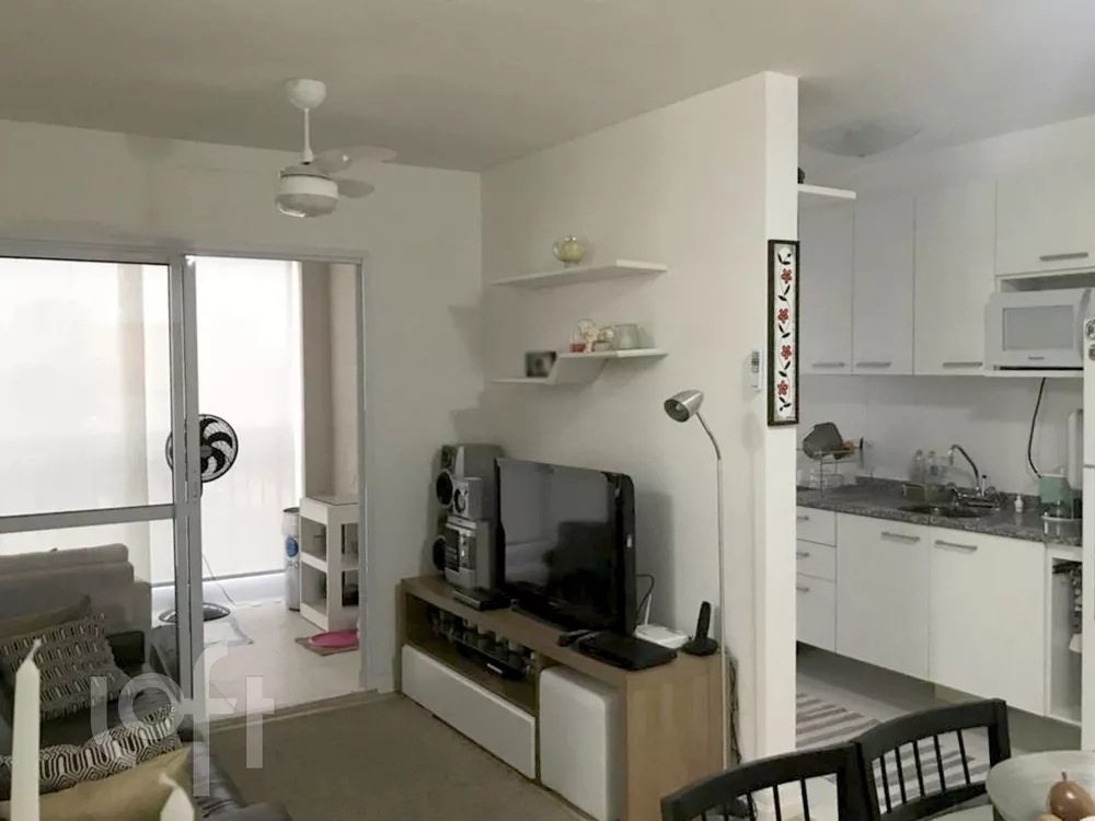 Apartamento à venda com 2 quartos, 60m² - Foto 1