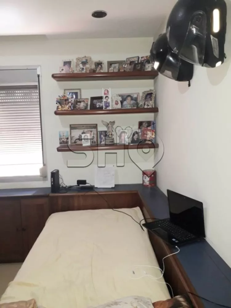 Apartamento à venda com 3 quartos, 160m² - Foto 4