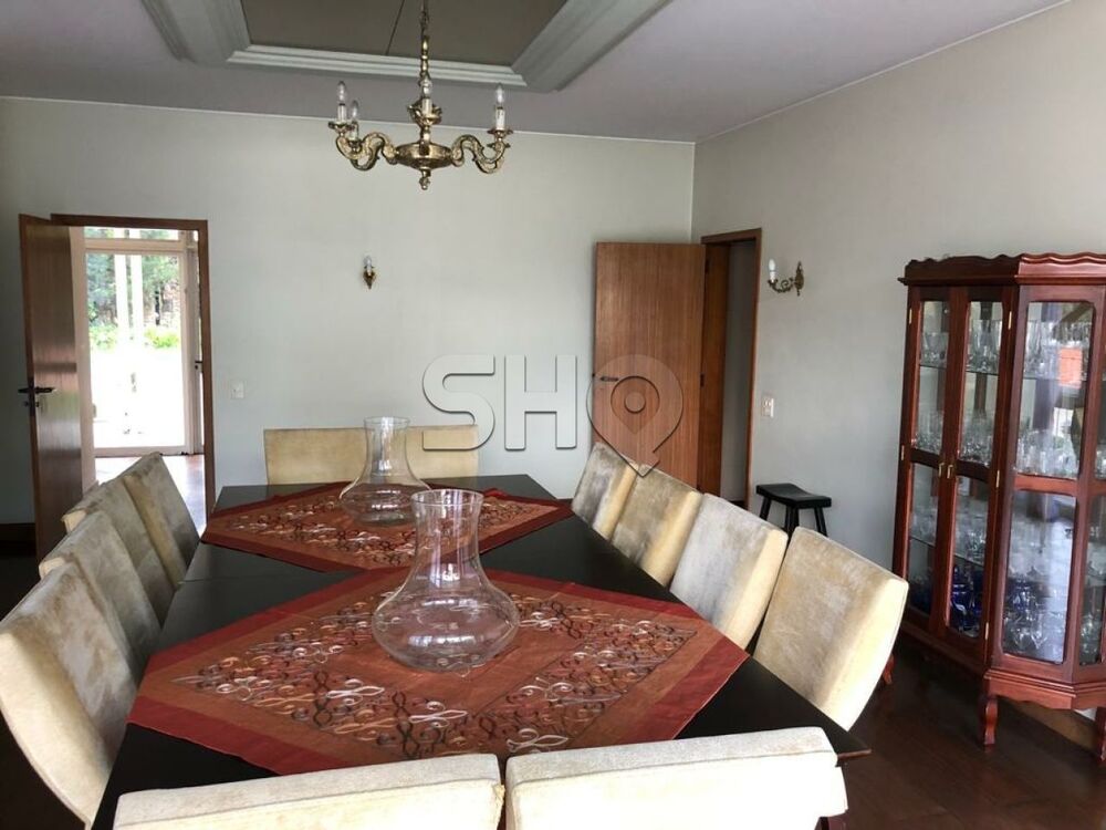 Casa, 6 quartos, 1150 m² - Foto 4