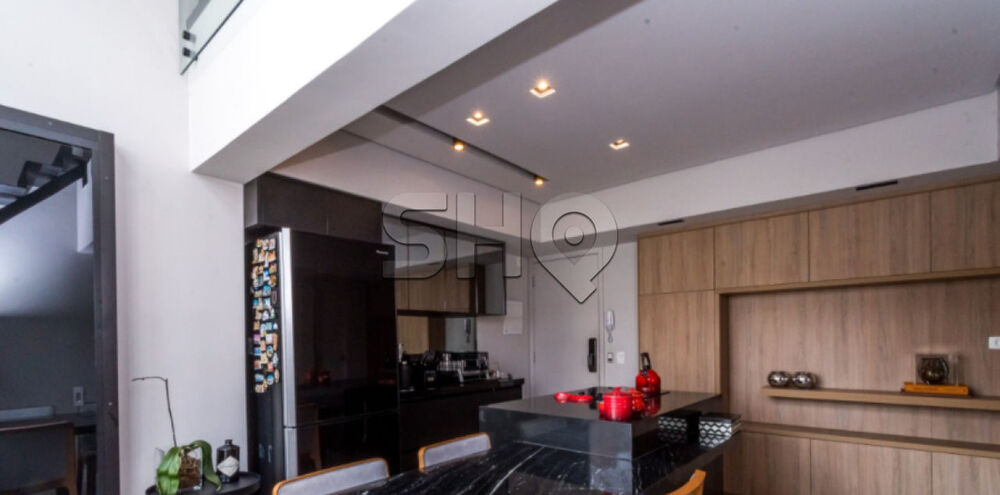 Apartamento à venda com 2 quartos, 70m² - Foto 2