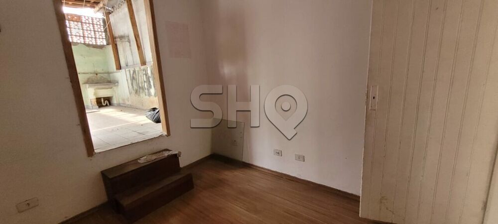Casa à venda com 2 quartos, 80m² - Foto 2