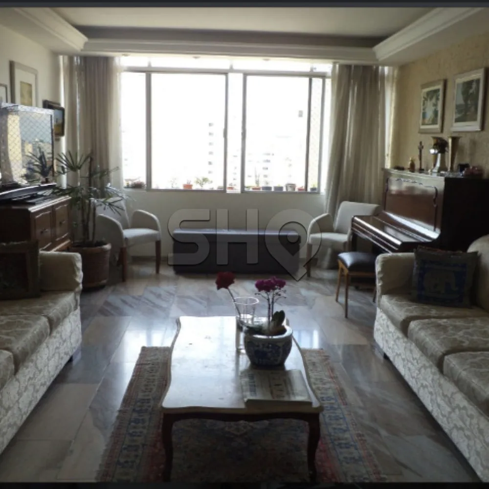 Apartamento, 4 quartos, 245 m² - Foto 1