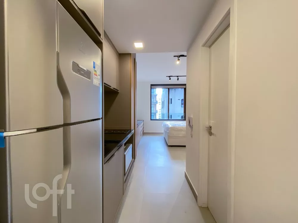 Apartamento à venda com 1 quarto, 29m² - Foto 3