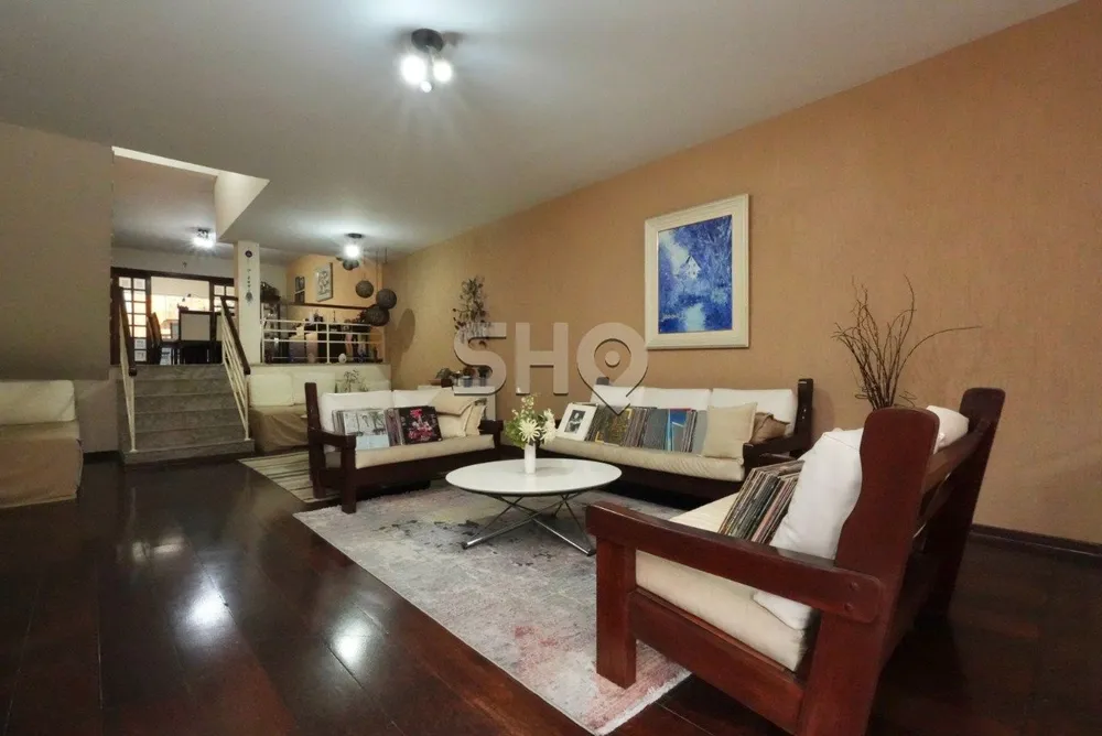Casa, 4 quartos, 360 m² - Foto 1
