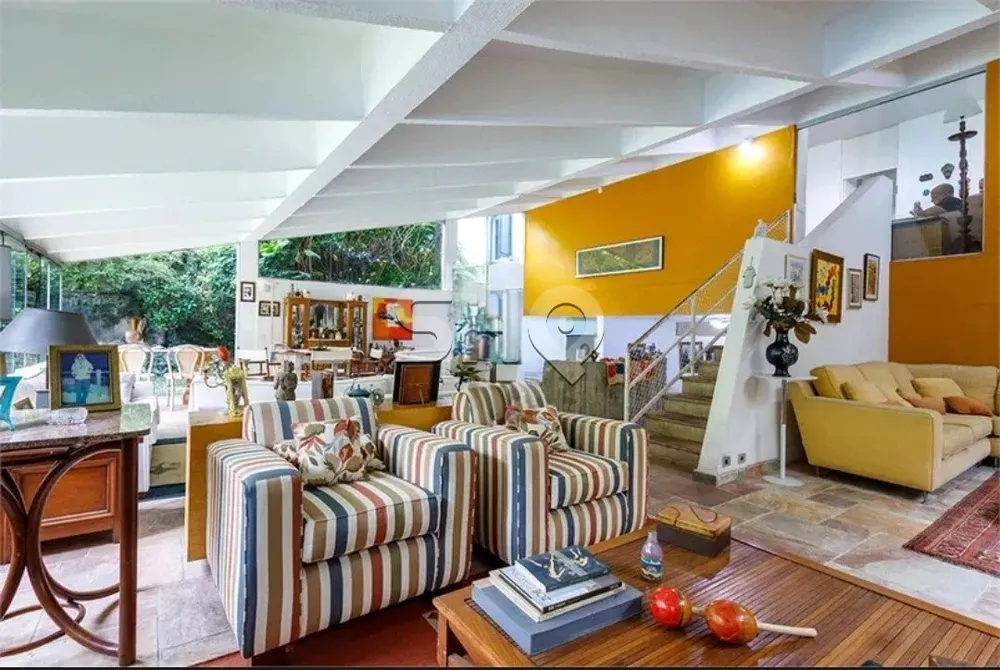 Casa, 4 quartos, 384 m² - Foto 1