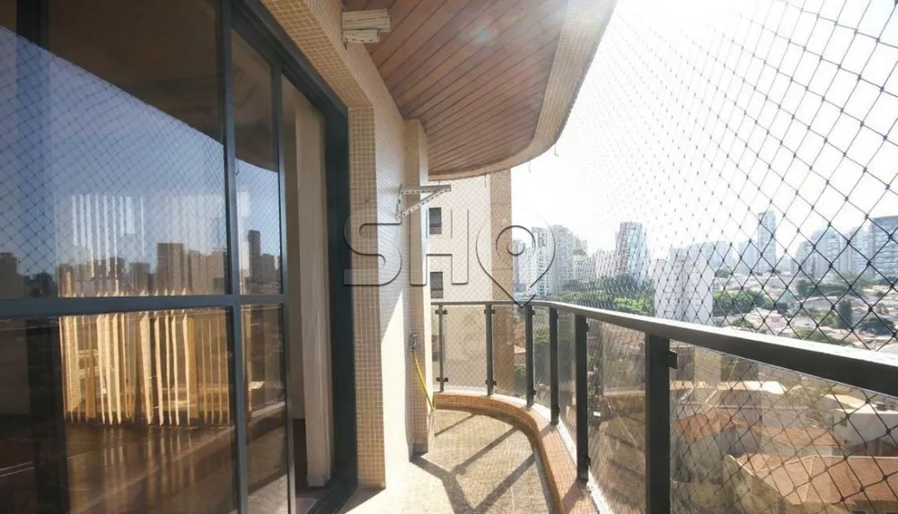 Apartamento, 3 quartos, 213 m² - Foto 1