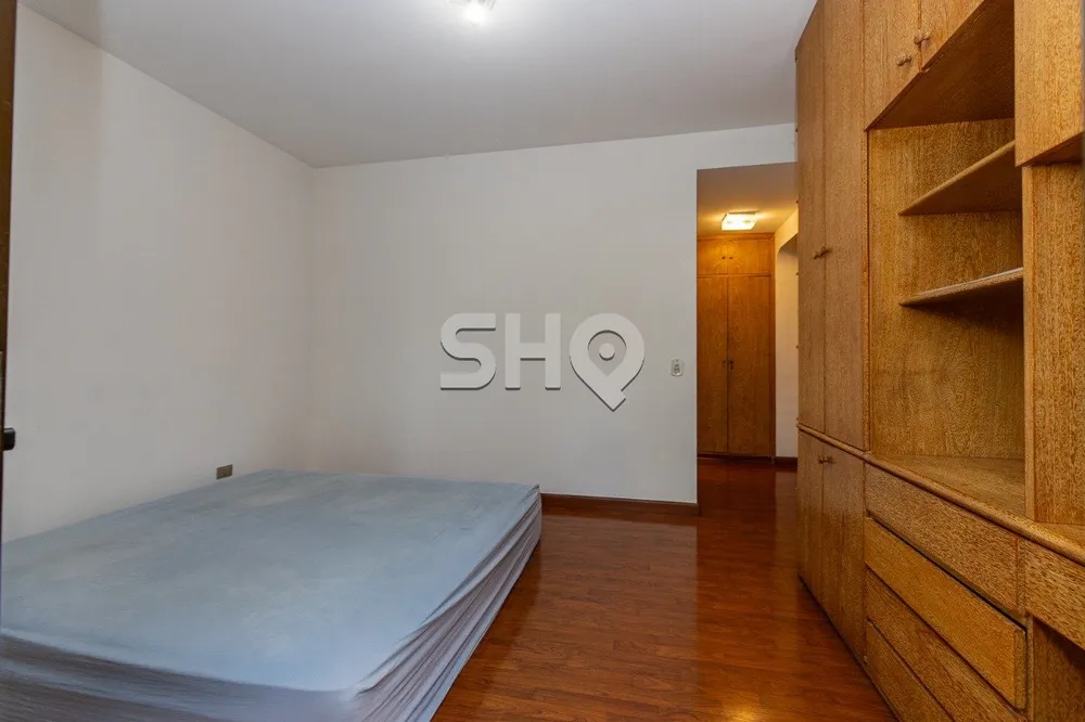 Apartamento, 4 quartos, 216 m² - Foto 2