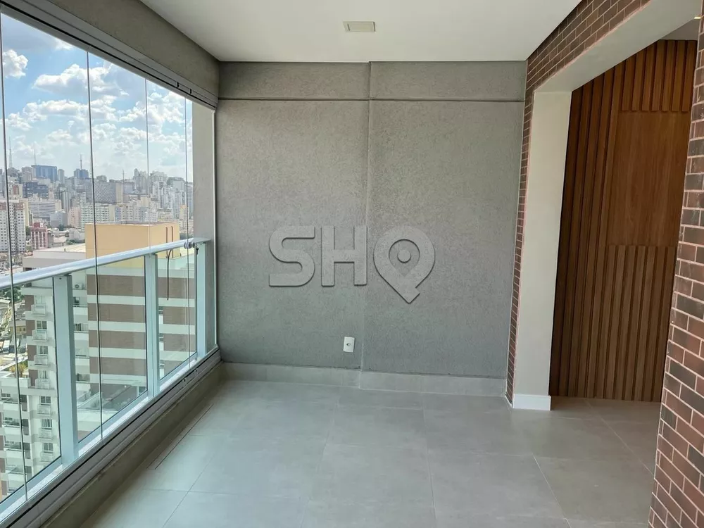 Apartamento à venda com 2 quartos, 64m² - Foto 1