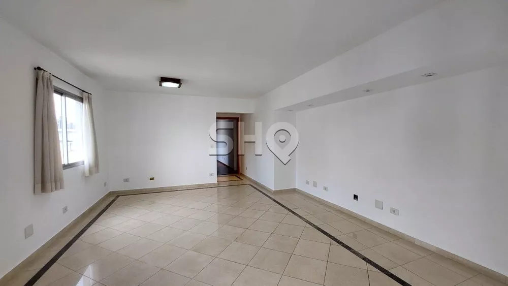 Apartamento para alugar com 4 quartos, 200m² - Foto 2