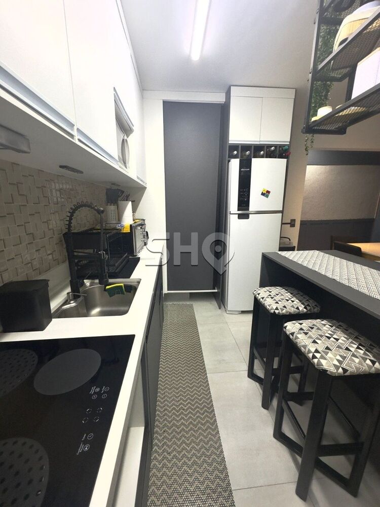 Apartamento à venda com 2 quartos, 42m² - Foto 4